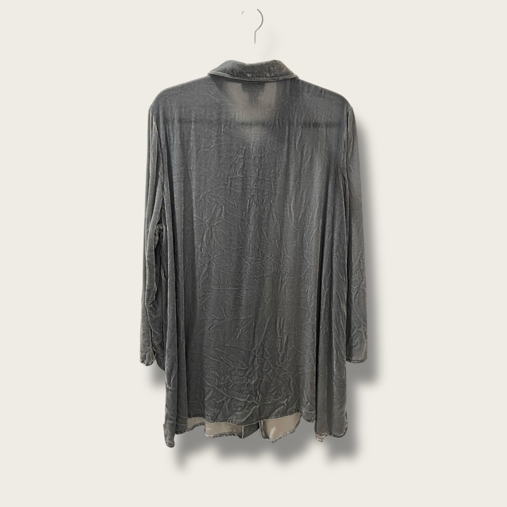 Velvet Blue Gray Women's Top - Picture 2 of 4